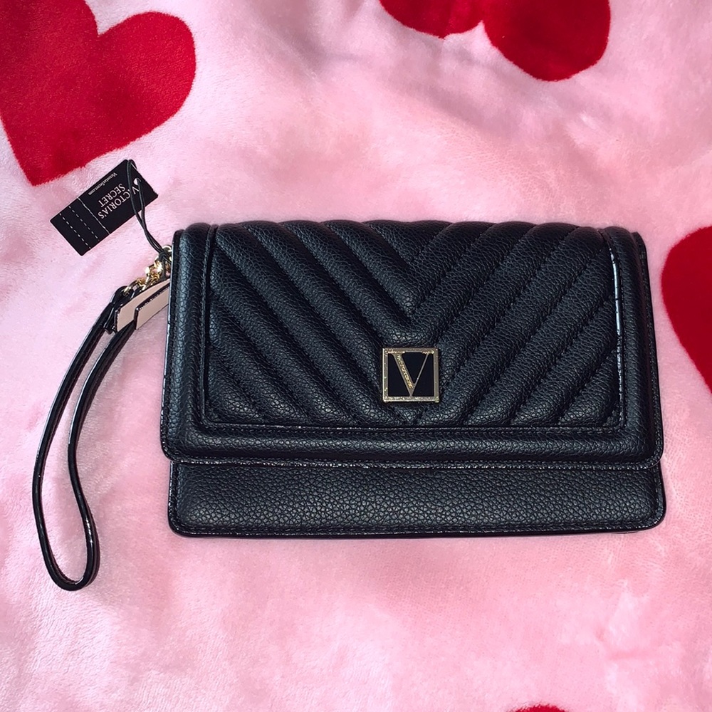 NWT Victoria’s Secret Wristlet